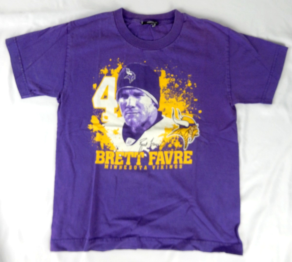 Brett Favre #4 Minnesota Vikings Youth Large Graphic T-Shirt - NFL Licensed